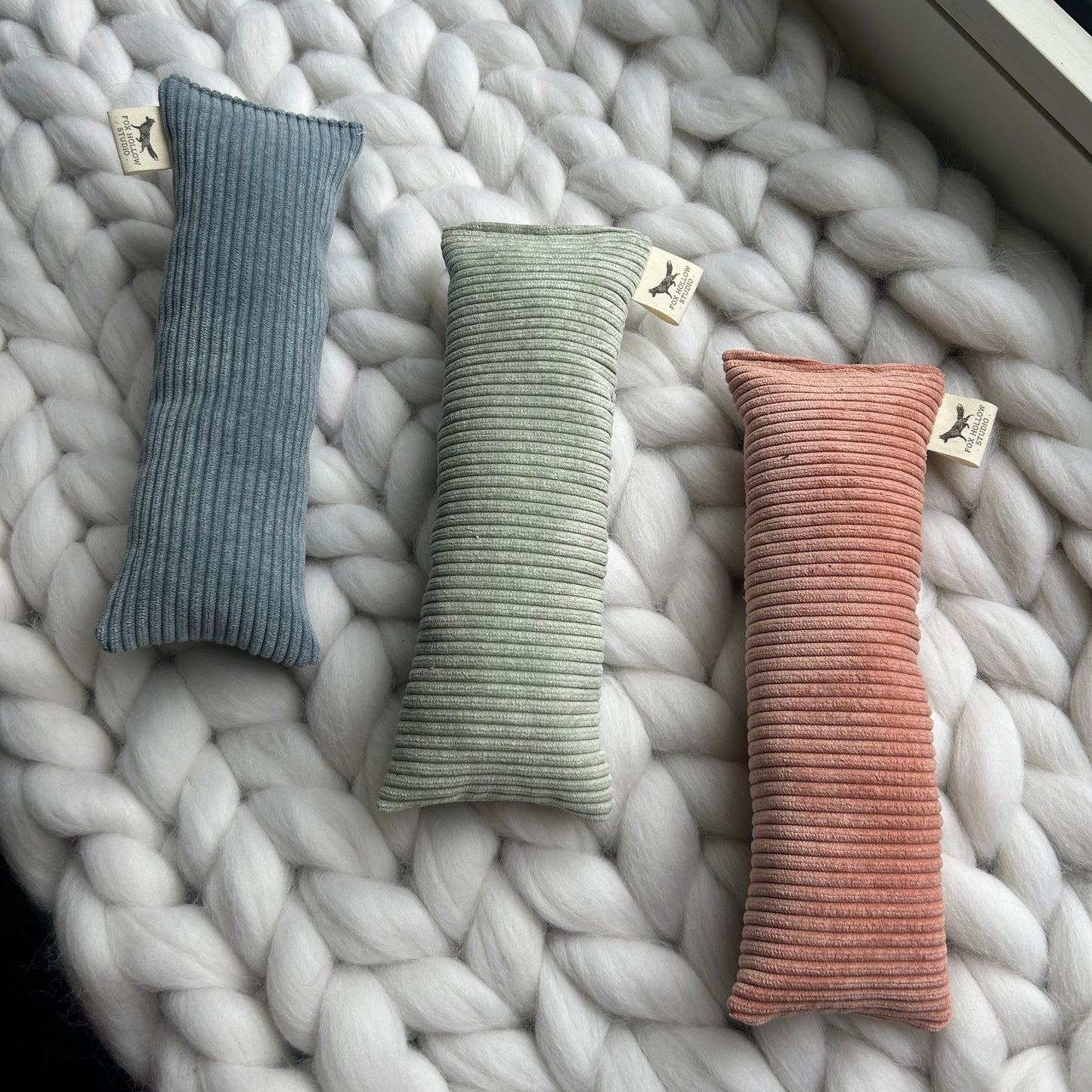 Handmade Cat Kicker Toy – Corduroy Bunny Kick Toy with Organic Wool & Catnip