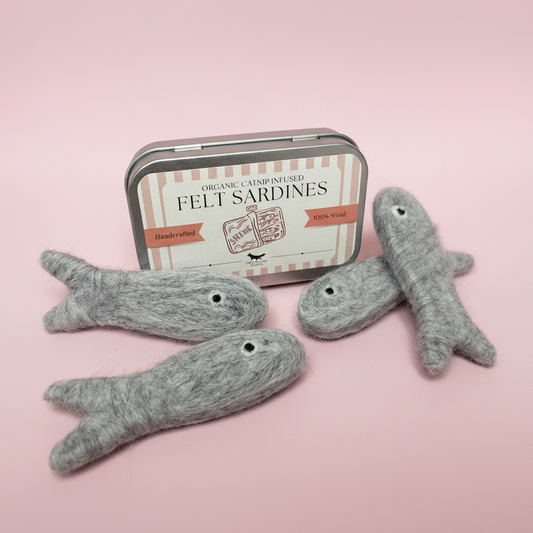 Hand-Felted Catnip Sardines (Set of 4) – Natural Wool Cat Toys with Organic Catnip
