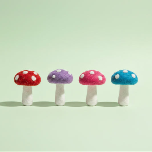 Handmade Felt Mushroom Cat Toys – Organic Catnip Infused Toadstools with Bell (Set of 4)