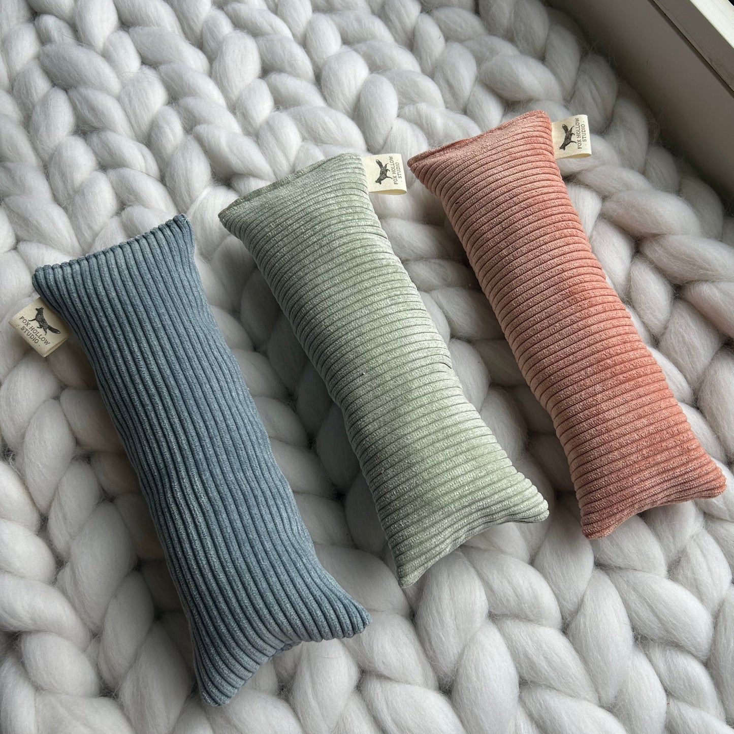 Handmade Cat Kicker Toy – Corduroy Bunny Kick Toy with Organic Wool & Catnip